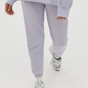 Aritzia TNA - Sweatpants - BNWT - Violet XXS